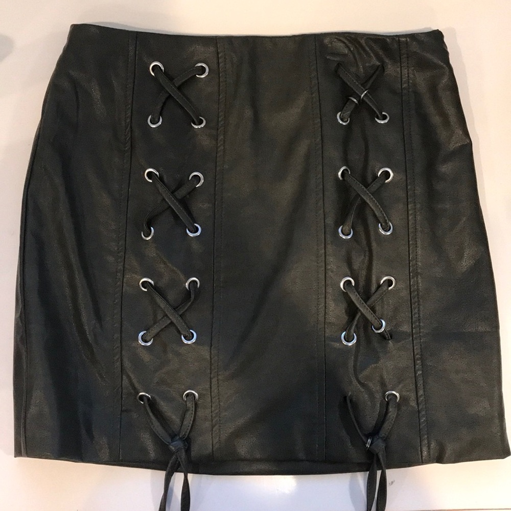 Leather skirt